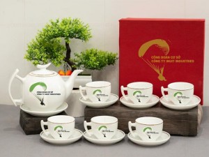 Bộ ấm chén in logo dáng bưởi trăng khuyết