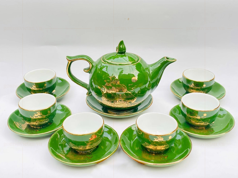 Bộ ấm chén họa tiết thuận buồm xuôi gió
